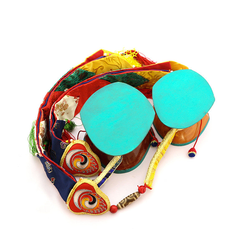 How to Play the Damaru – AKARA Collection